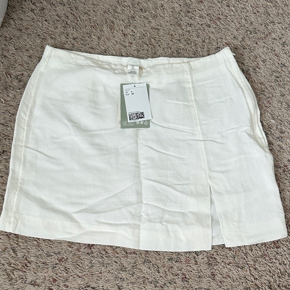 H&M Linen Type Skirt - Picture 1 of 4